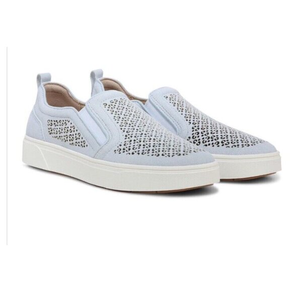 Vionic Kimmie Perf Sneaker Womens 9 Ballard Blue Arch Support New - Picture 9 of 9